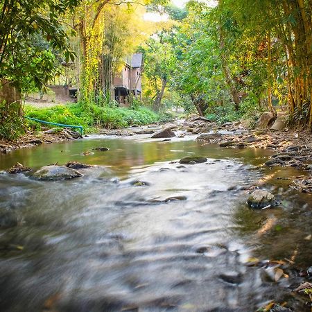 Rinrada Resort Csiangmaj Kültér fotó